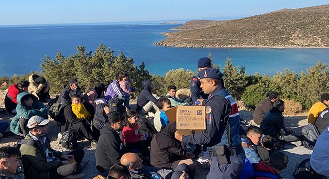107 kaçak göçmen ile 11 organizatör yakalandı