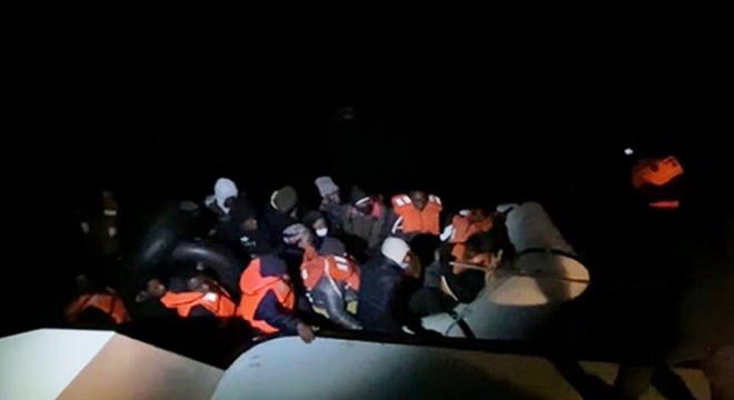 34 göçmen, Sahil Güvenlik ekiplerince kurtarıldı