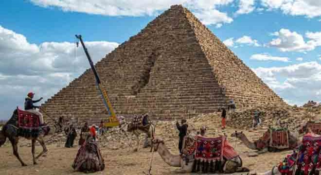 4500 yıllık piramitte restorasyon tartışması