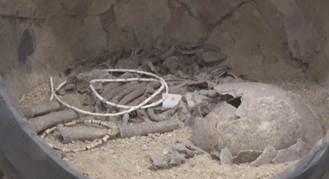 5 bin yıllık bebek mezar, müzede özel vitrinde