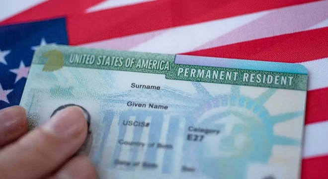 ABD Başkanı Biden, Trump ın vize yasaklarını kaldırdı
