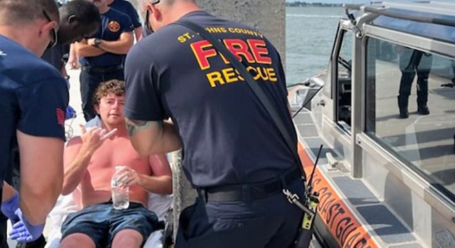 ABD’de okyanusta kaybolan genç, 35 saat sonra kurtarıldı