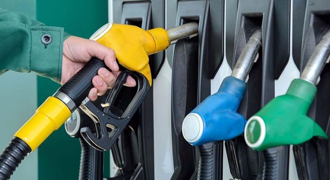 Akaryakıta dev indirim geldi