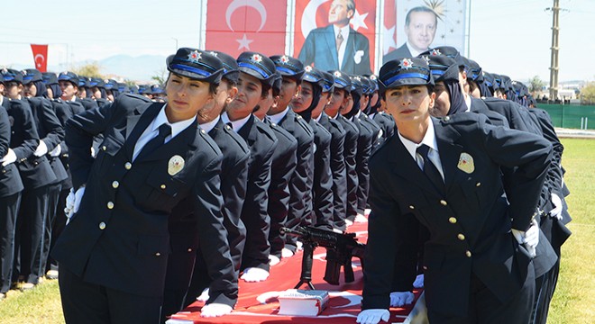 Aksaray’da 506 polis adayı mezun oldu