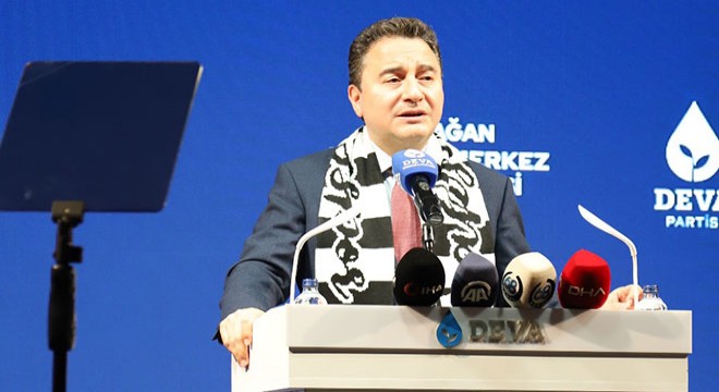 Ali Babacan, Aksaray da partisinin kongresine katıldı