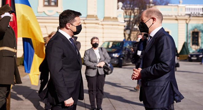 Almanya Başbakanı Scholz, Ukrayna Krizi için Kiev’de