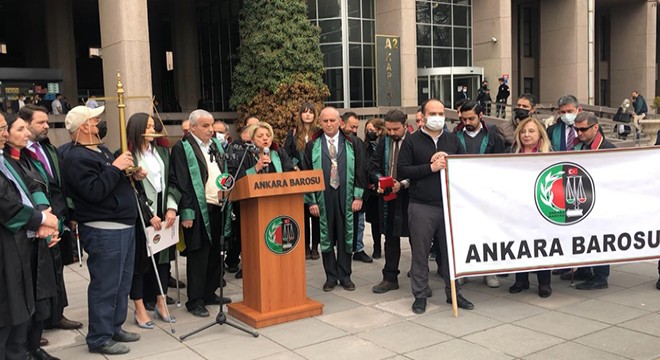 Ankara Barosu ndan görme engelli avukata destek açıklaması