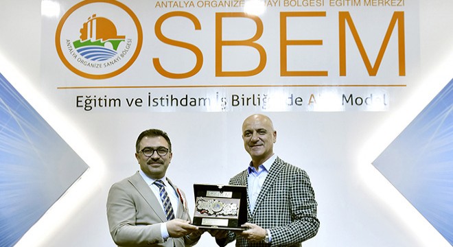 Antalya OSB den Türkiye ye örnek eğitim-istihdam projesi