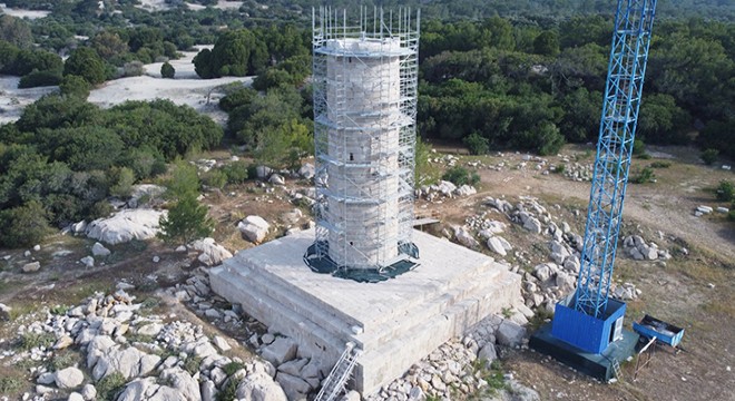Antalya Patara Deniz Feneri nin çeşme oluğundan su akıtıldı
