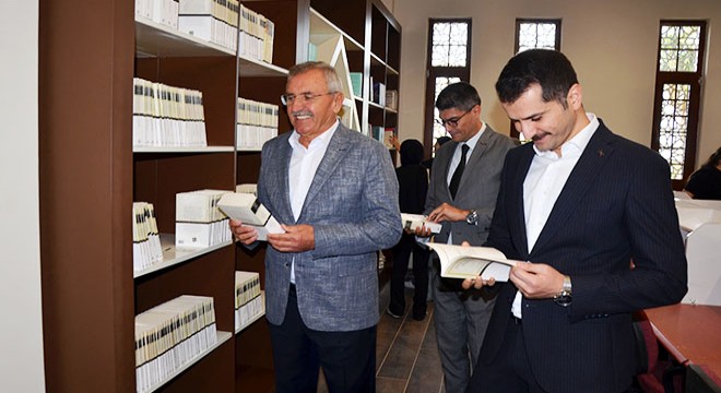Antalya Serik e Millet Kütüphanesi