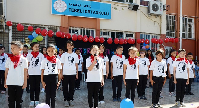 Antalya Serik te İlköğretim Haftası kutlandı
