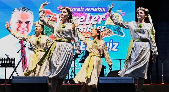 Antalya da Yöreler Renkler Festivali sona erdi