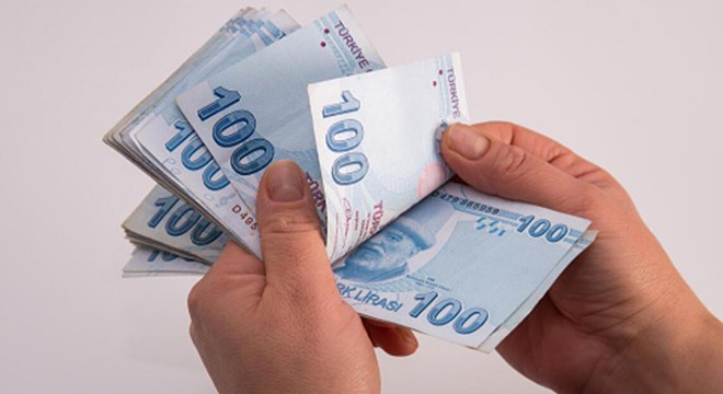 Antalya da drift atan sürücüye 6 bin 700 lira ceza
