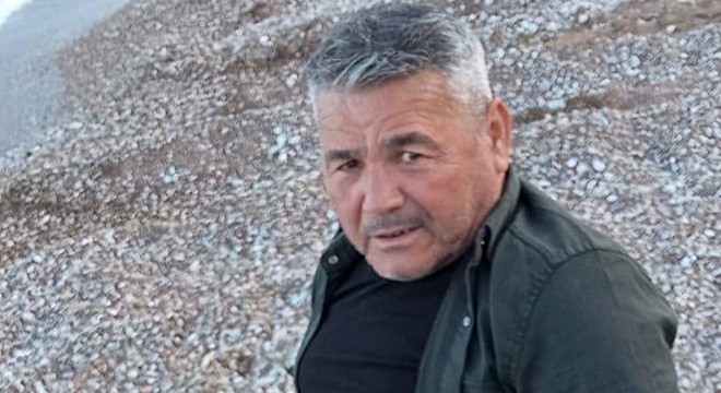 Antalya'da elektrik direğine çarpan motosikletli öldü