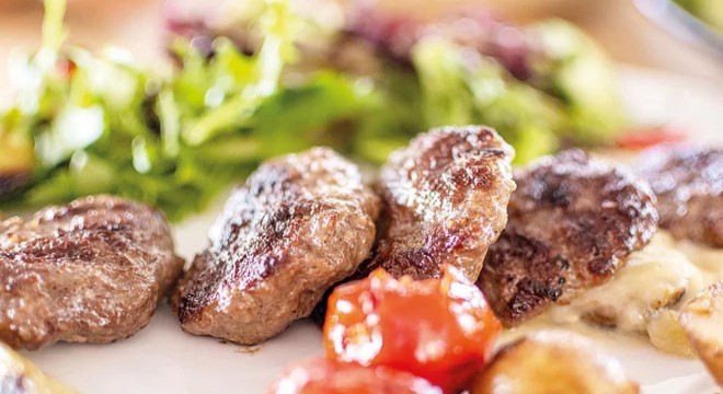 Antalya'da fahiş hesaba tepki gösterirken ceza yedi