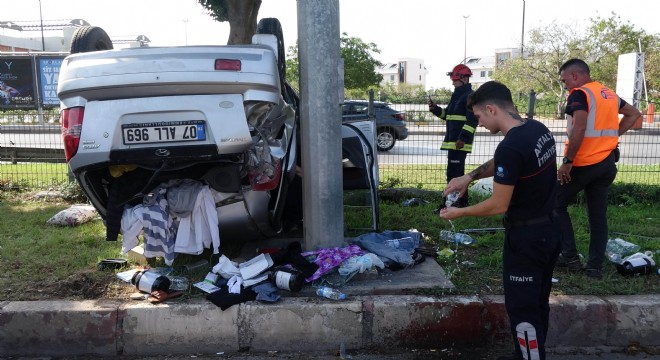 Antalya da kaza; 1 yaralı