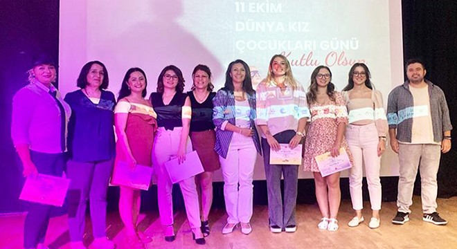 Antalya da kentteki başarılı kadınlar, kız öğrencilere ilham kaynağı
