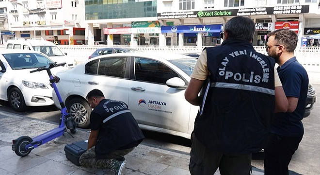 Antalya da para torbasını çalan 2 şüpheliden 1 i, yakalandı
