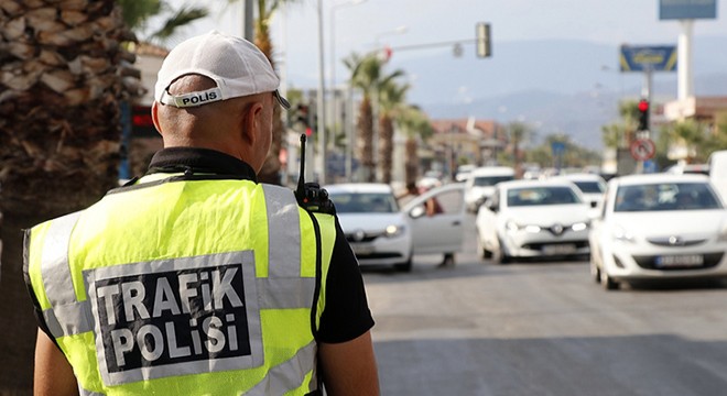 Antalya da trafik denetimleri sürüyor
