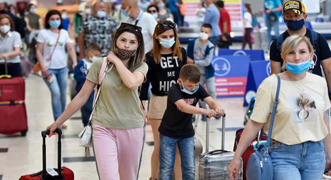 Antalya ya hava yoluyla gelen turist sayısı 4 milyonu aştı
