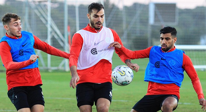 Antalyaspor, Dünya Kupası arasına galibiyetle gitmeyi hedefliyor