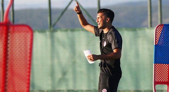 Antalyaspor da Fredy ve Luiz Adriano kampa katılıyor