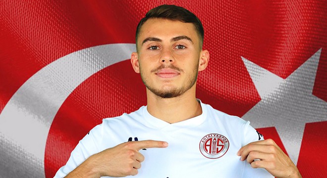 Antalyaspor un yükselen değeri Bünyamin Balcı