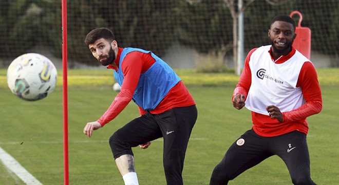 Antalyaspor, yenilmezlik serisini 5 maça çıkarmayı hedefliyor