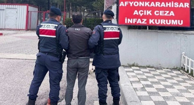 Aranan 46 kişiyi jandarma yakaladı