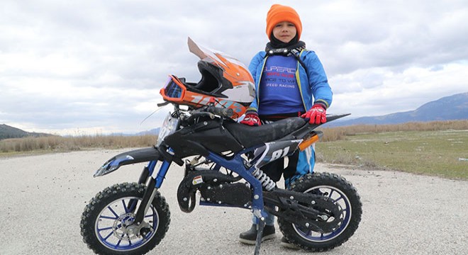 Babasının motosiklet tutkusu Şefik Uras ın hayali oldu
