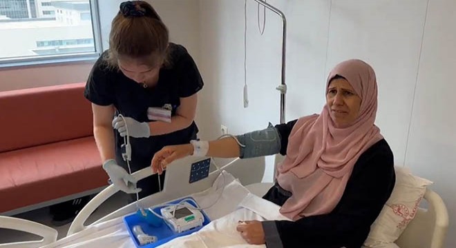 Bakan Koca: Gazzeli 26 hastaya kanser teşhisi kondu