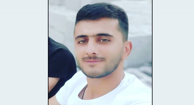 Balkondan düşen Ercan, yaşam mücadelesini kaybetti