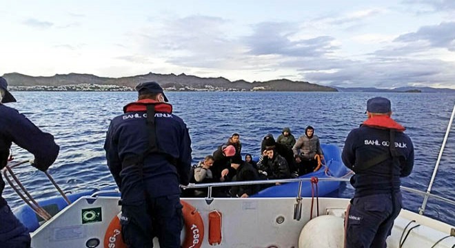 Bodrum açıklarında 19 kaçak göçmen kurtarıldı