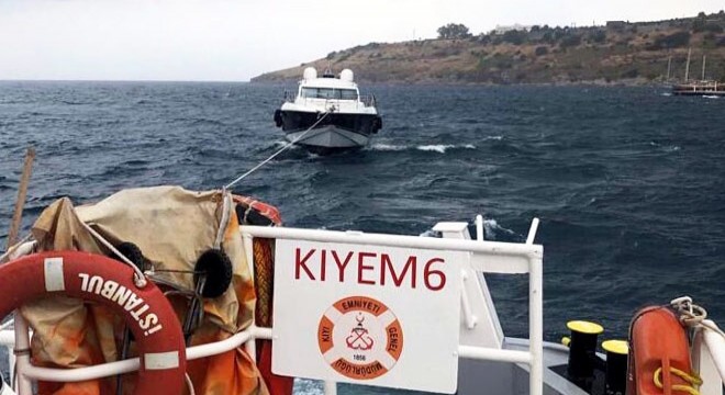 Bodrum da karaya oturan tekne kurtarıldı