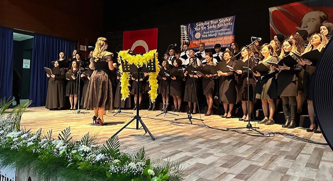 Bucak Türk Müziği Korosu il birincisi oldu