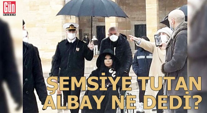 Bülent Ersoy a şemsiye tutan Albay ne dedi?