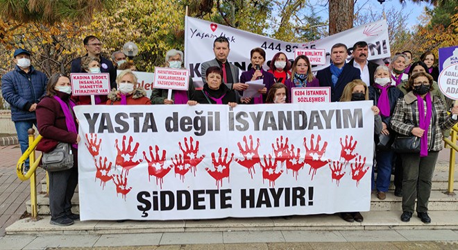 Burdur da CHP li kadınlardan  Şiddete Hayır  mesajı