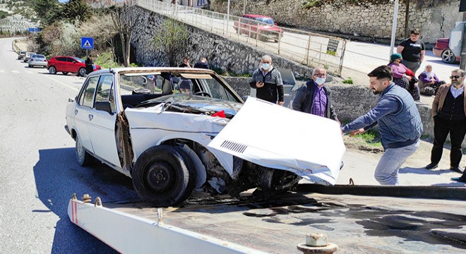 Burdur da trafik kazası: 2 yaralı