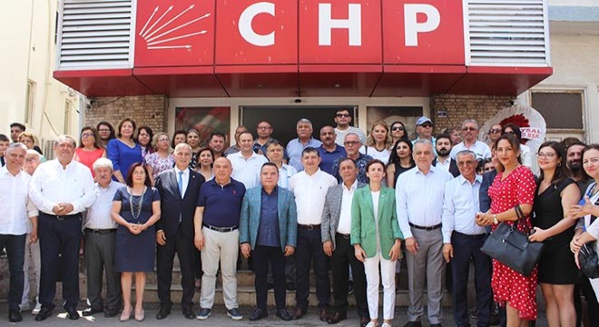 CHP Antalya bayramlaştı