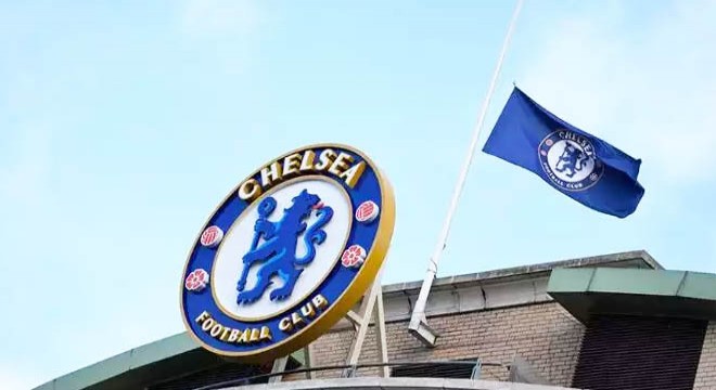 Chelsea nin transferleri sonrası UEFA kuralları değiştiriyor