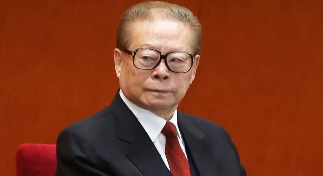 Çin in eski Devlet Başkanı Zemin, hayatını kaybetti