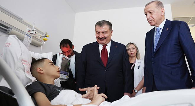 Cumhurbaşkanı Erdoğan, Gazze den getirilen hastaları ziyaret etti