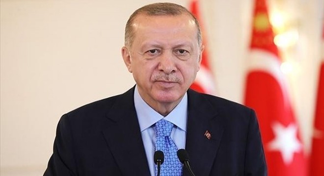 Cumhurbaşkanı Erdoğan, deprem bölgesindeki valilerle görüştü