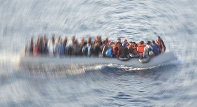 Datça açıklarında 19 kaçak göçmen kurtarıldı
