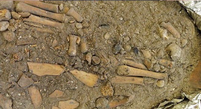 Endonezya’da 8 bin yıllık çocuk mezarı keşfedildi