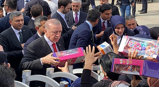 Erdoğan, cuma namazını Antalya da kıldı