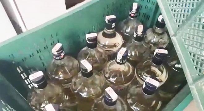 Eskişehir’de 477 litre sahte içki ele geçirildi