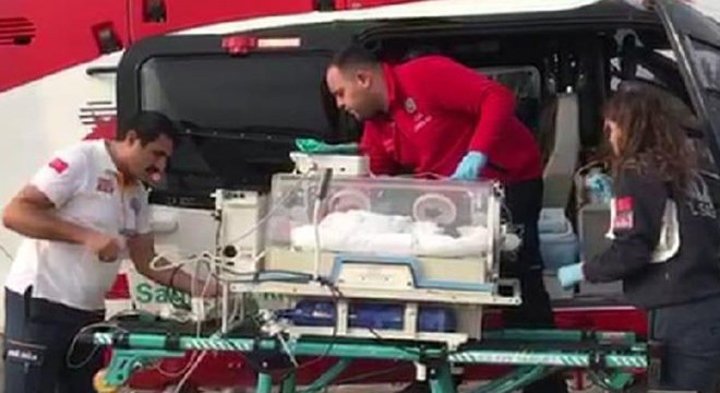 Eymen bebeğe ambulans helikopterle sevk