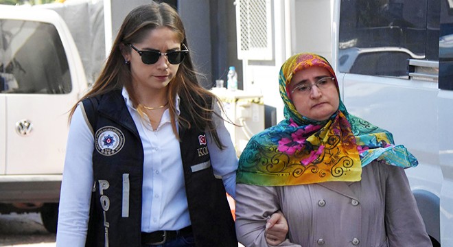 FETÖ nün Türkiye imamı Mustafa Özcan ın kızı adliyede