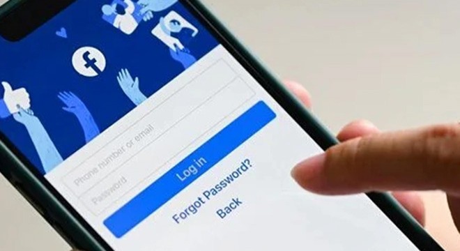 Facebook ilanları için  kimlik doğrulama  şartı